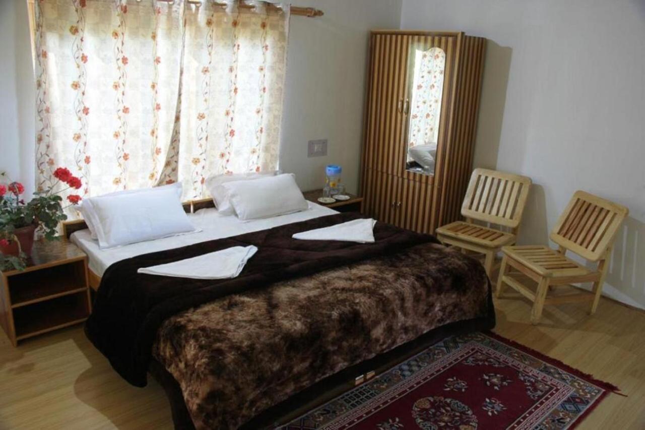 Odbar Guest House Best Guest House At Leh Ladakh Bagian luar foto