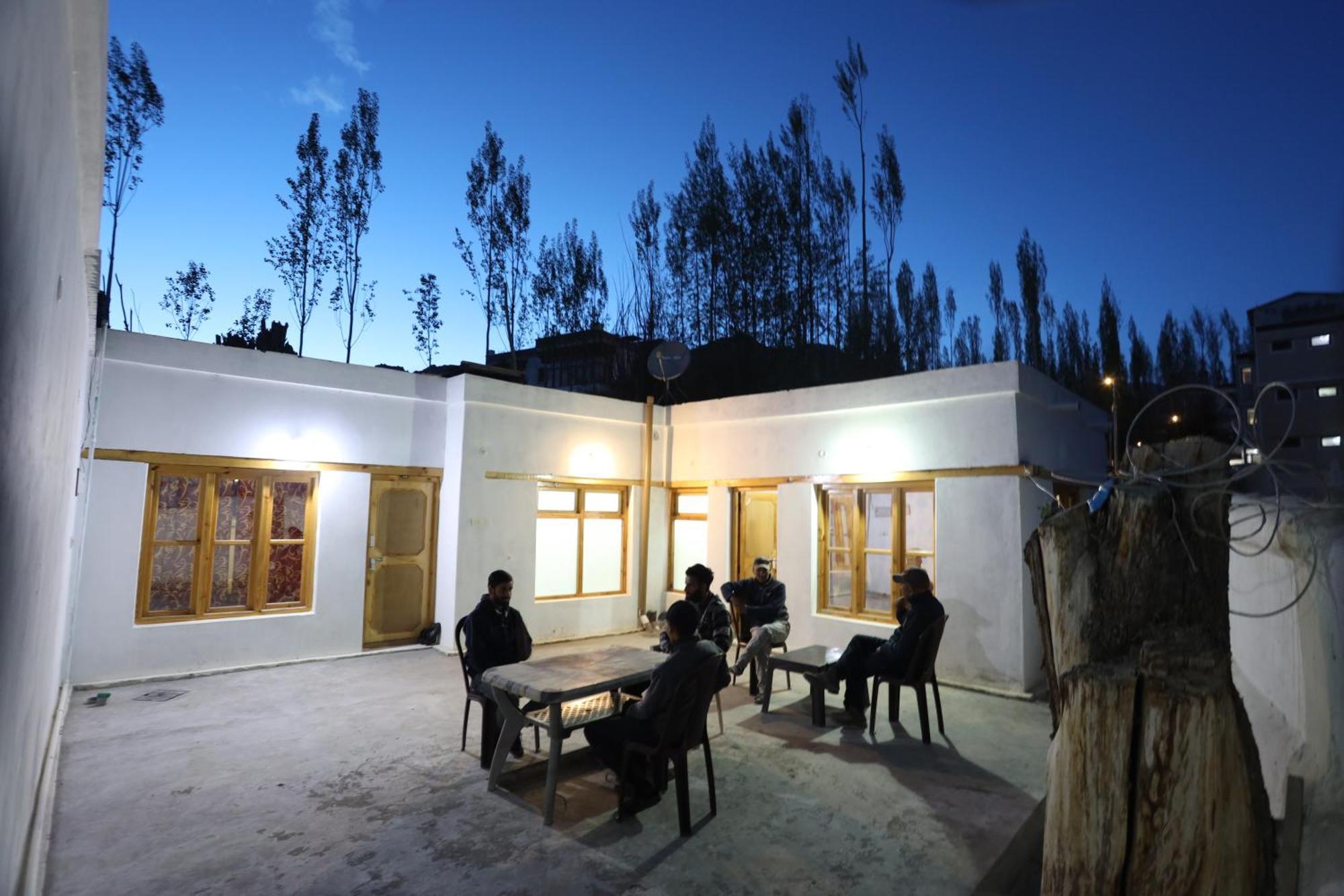 Odbar Guest House Best Guest House At Leh Ladakh Bagian luar foto