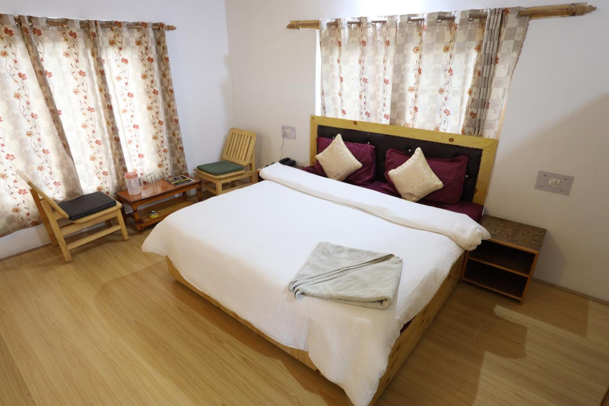 Odbar Guest House Best Guest House At Leh Ladakh Bagian luar foto