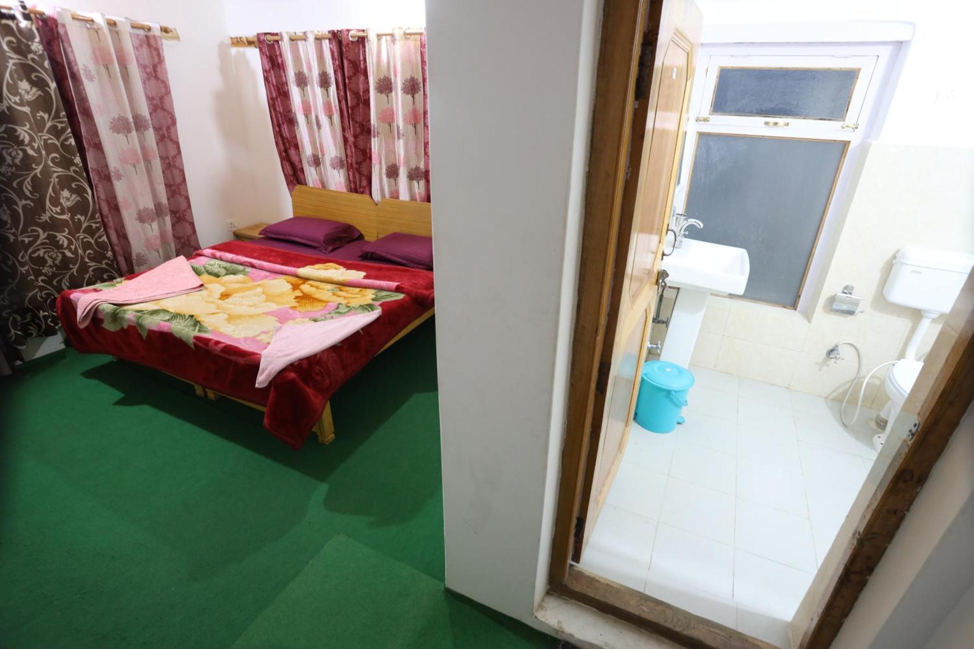 Odbar Guest House Best Guest House At Leh Ladakh Bagian luar foto