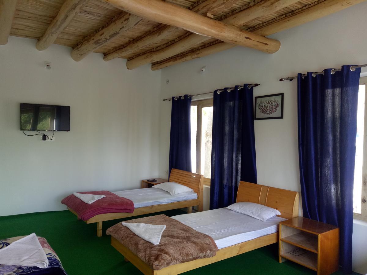Odbar Guest House Best Guest House At Leh Ladakh Bagian luar foto