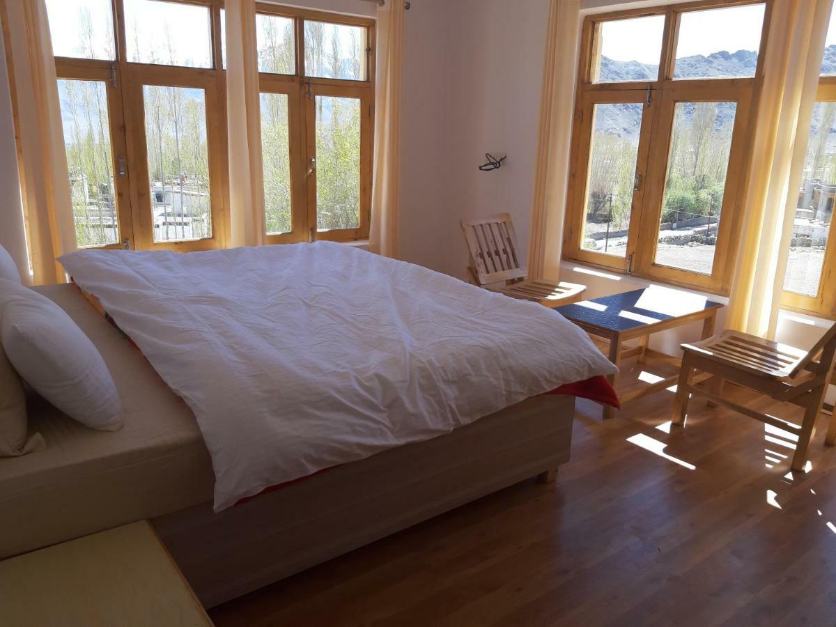 Odbar Guest House Best Guest House At Leh Ladakh Bagian luar foto
